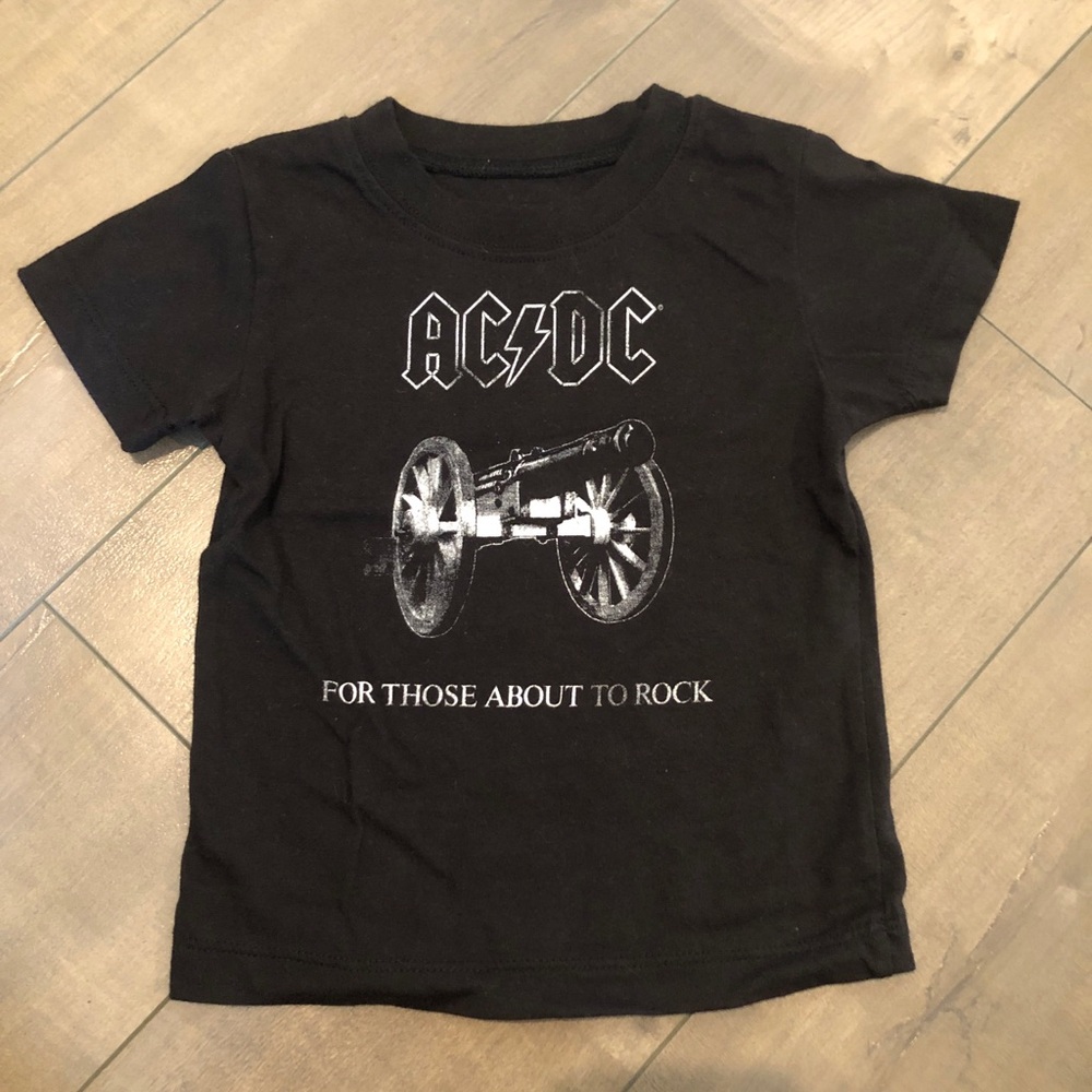 AC/DC 2T 'For Those About to Rock' Black Graphic Tee